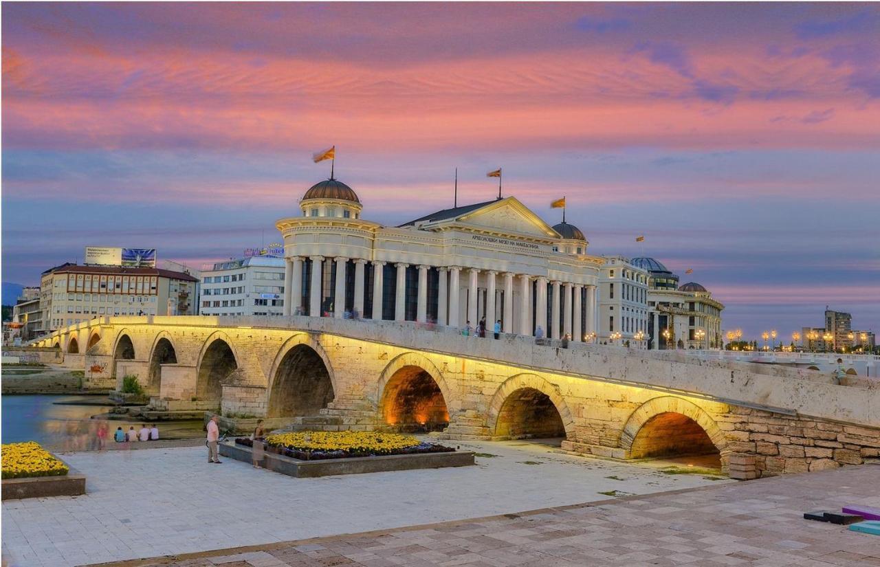 Tea'S Apartment, Skopje City - Centre מראה חיצוני תמונה